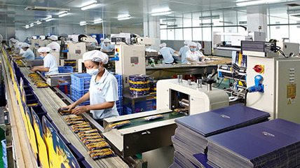 與餅干代工廠家合作的餅干生產流程及注意事項